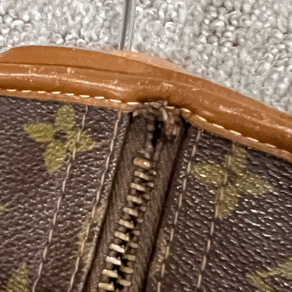 Louis Vuitton vintage monogram garment bag - Picture 10 of 10